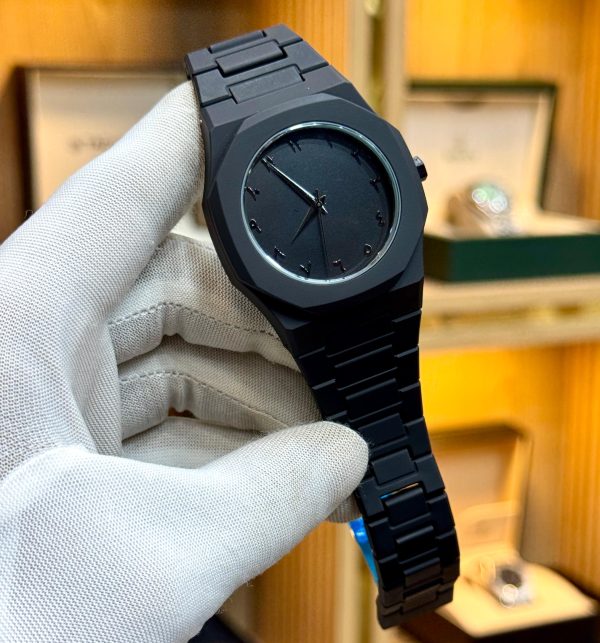 Full Black Aura Quartz Watch – Lightweight Design, , Premium Quality & Finish